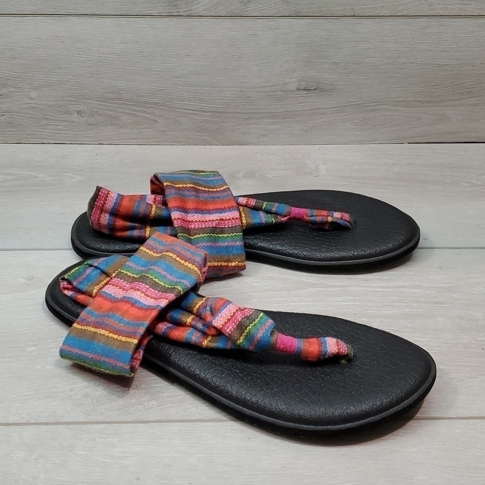 Sanuk Women Yoga Sandals shoes flats sz 9